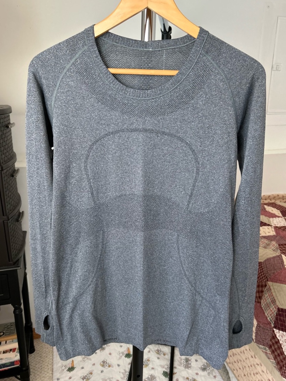 Lululemon Swiftly Tech Long Sleeve Shirt 10
